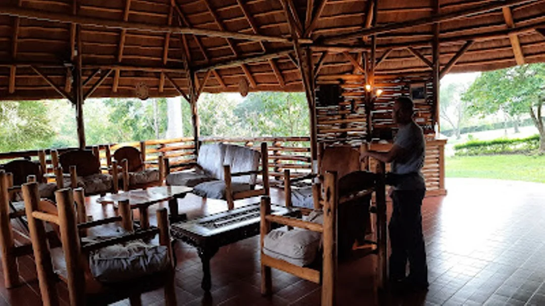 TURACO TRAILS TOURS