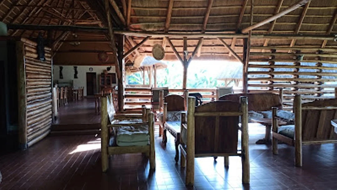TURACO TRAILS TOURS